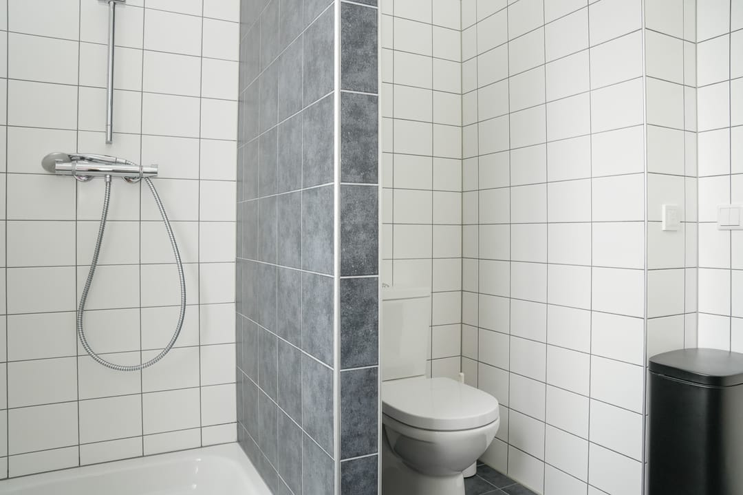 Photo 23 of Meester N J van Riemsdijkstraat 18