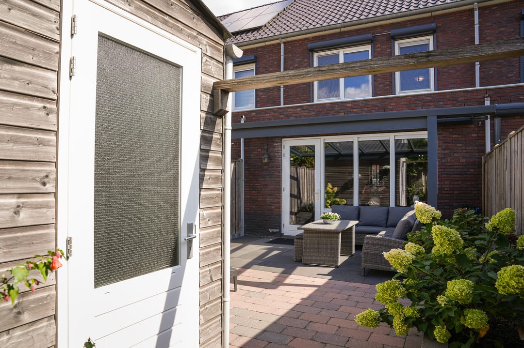 Photo 31 of Meester N J van Riemsdijkstraat 18