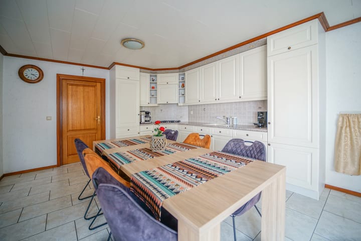 Photo 12 of Hazelaarstraat 2