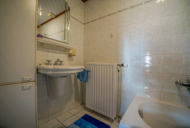 Photo 18 of Hazelaarstraat 2