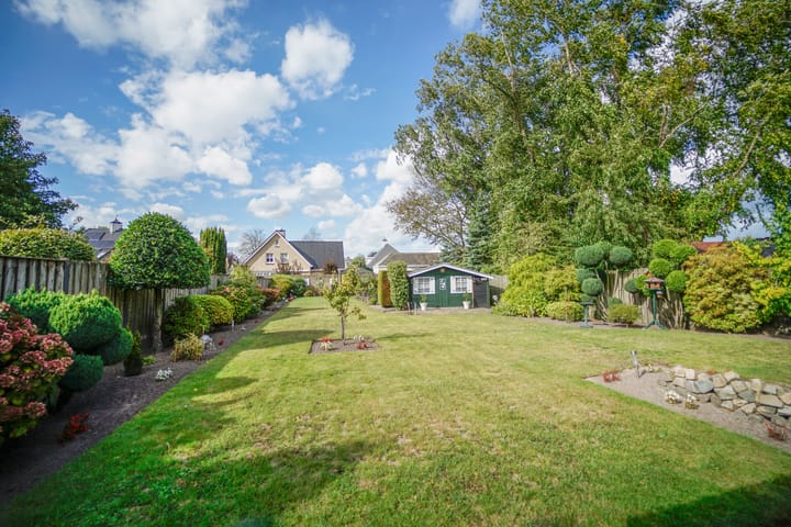 Photo 33 of Hazelaarstraat 2