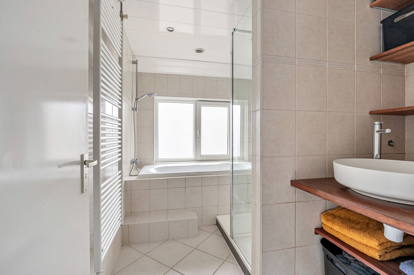 Foto 20 van Haagdoornstraat 16