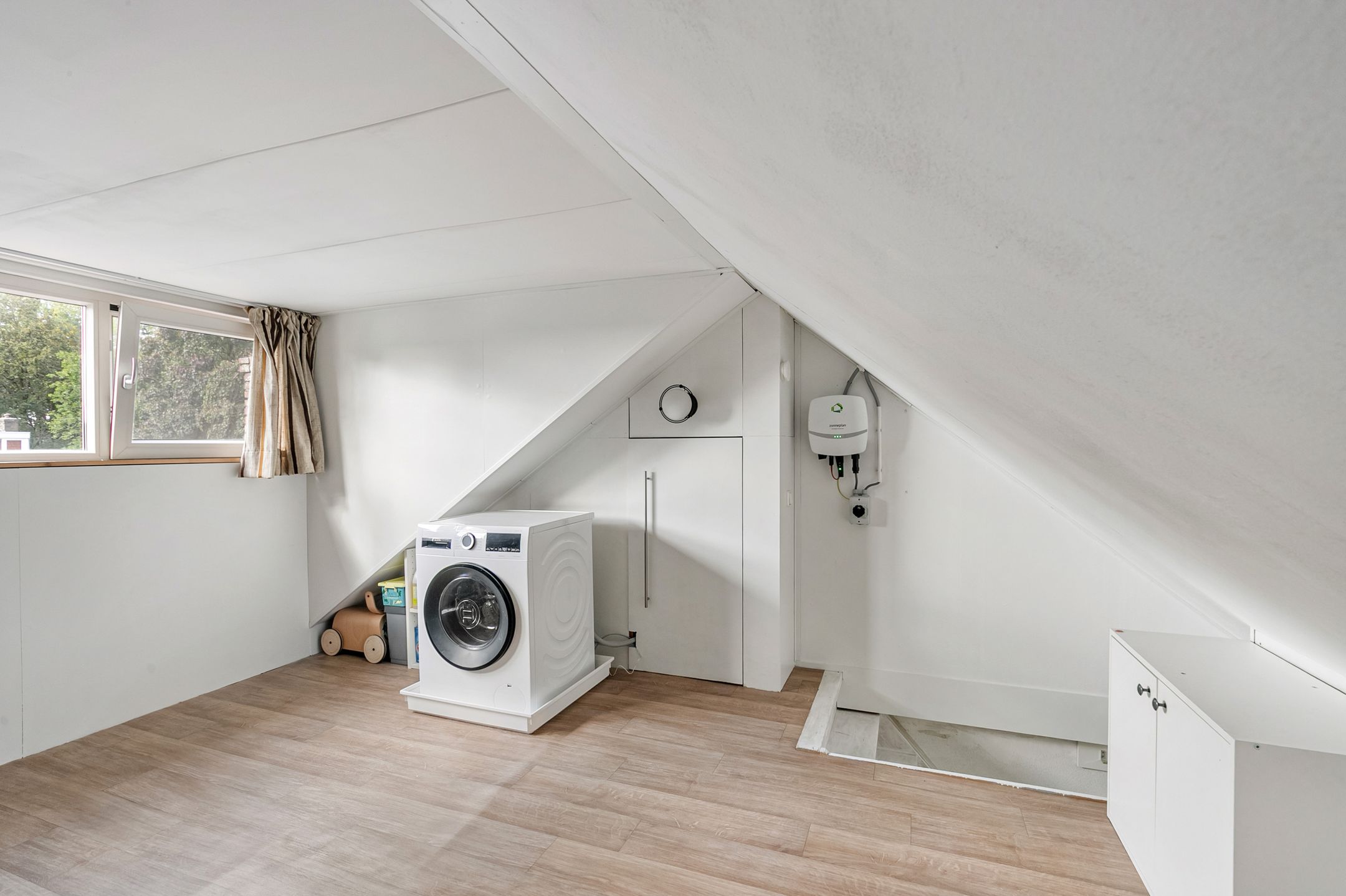 Foto 24 van Haagdoornstraat 16