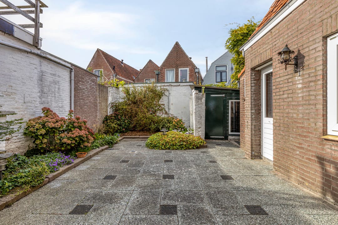 Foto 37 van Lange St. Janstraat 34