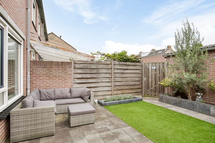 Foto 30 van Aangelagen 29