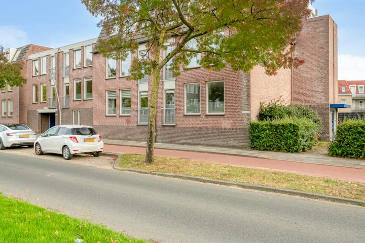 Foto 31 van Wethouder van Eschstraat 320