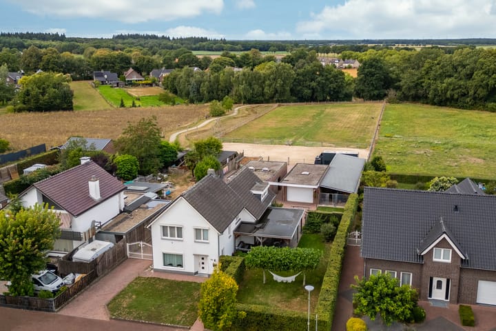 Foto 43 van Kerkweg 74