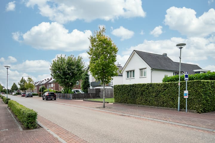 Foto 47 van Kerkweg 74