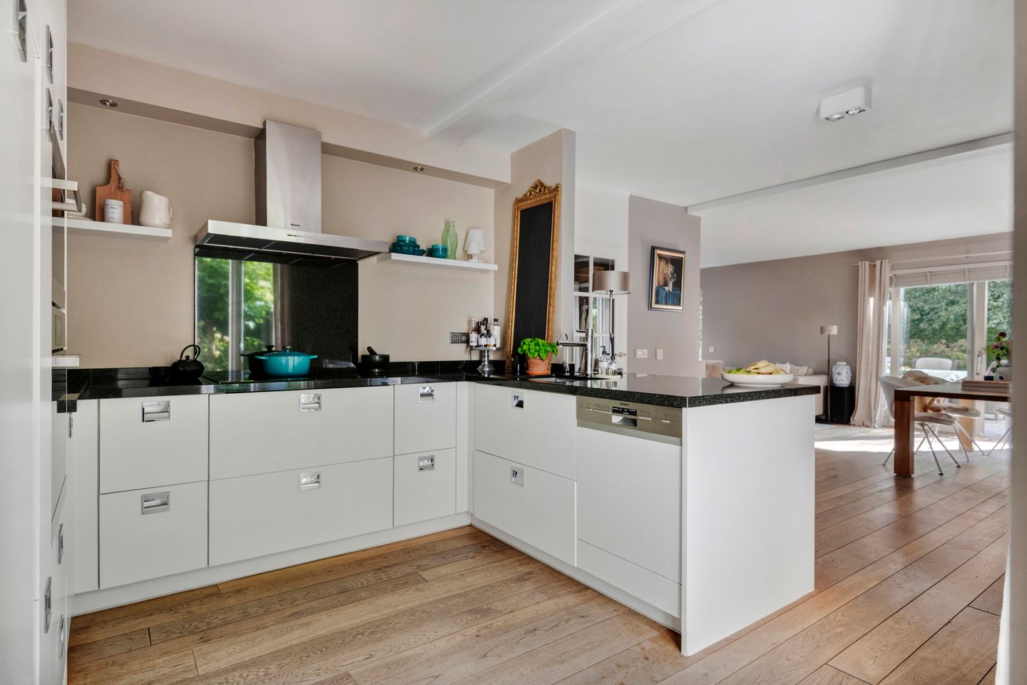 Foto 19 van Ringmuur 10