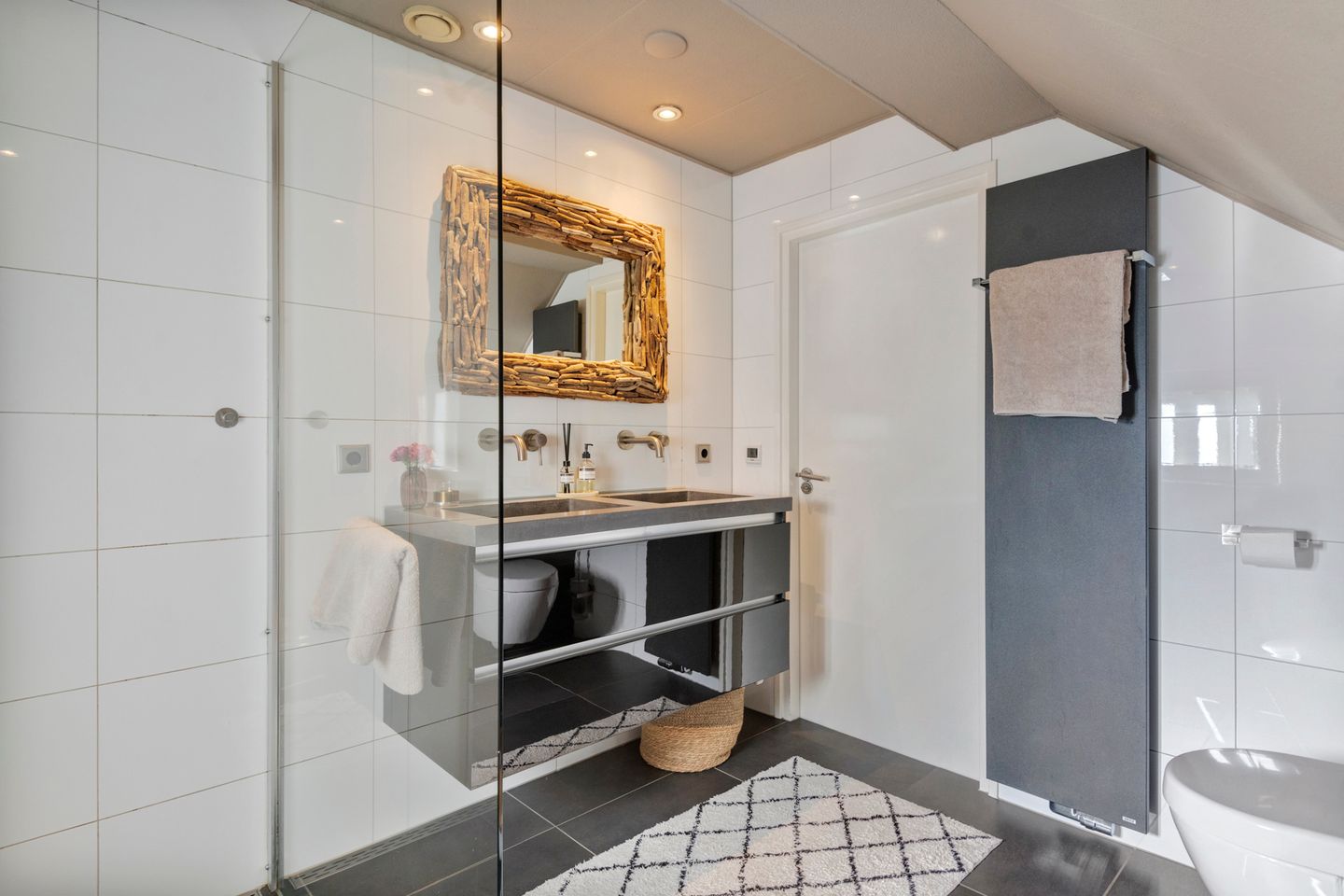 Foto 65 van Ringmuur 10