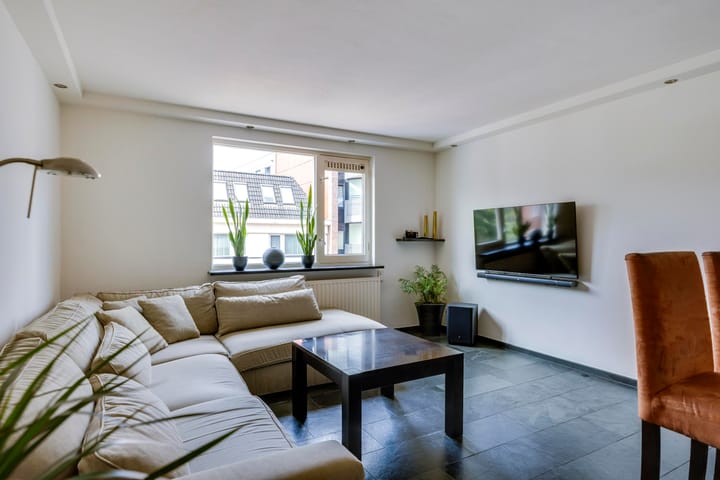 Foto 7 van Julianastraat 8