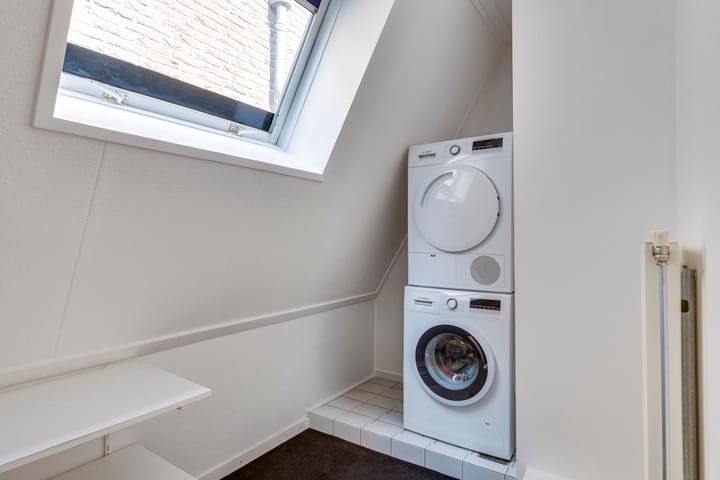 Foto 13 van Julianastraat 8