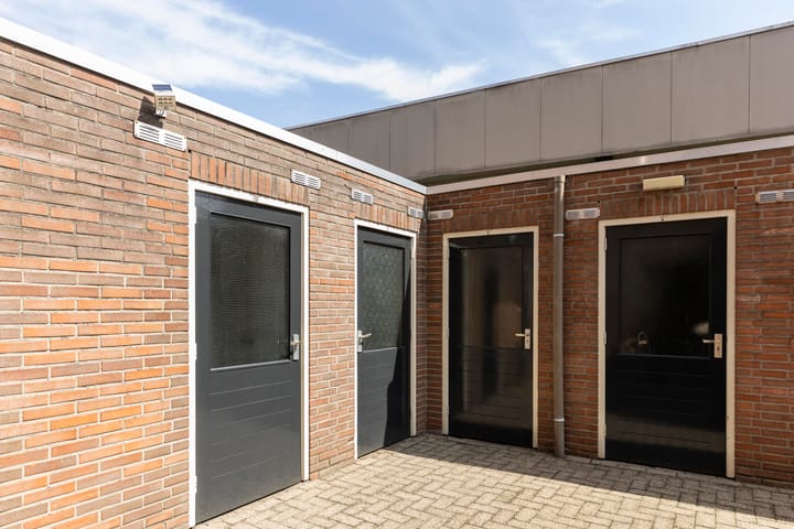 Foto 15 van Julianastraat 8