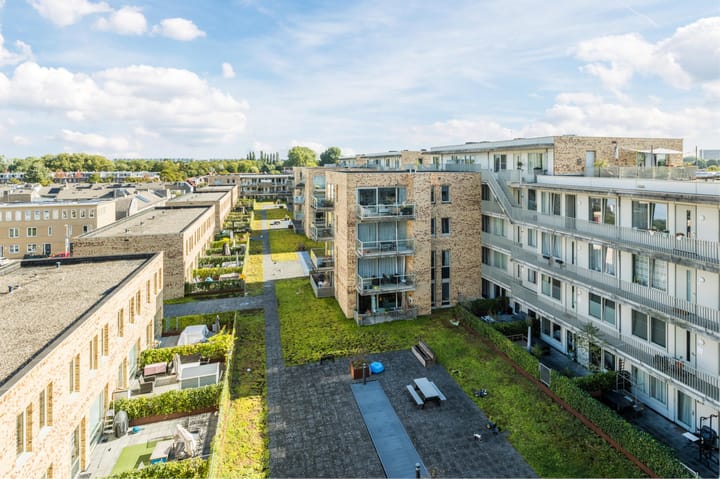 Foto 30 van Van Hoornekade 1-A