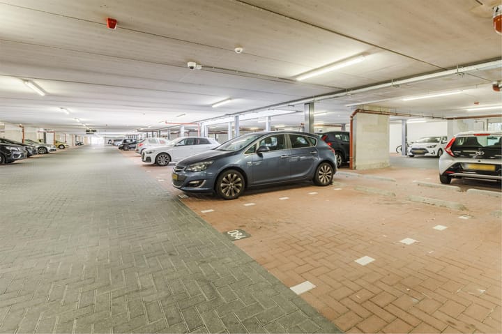 Foto 32 van Van Hoornekade 1-A