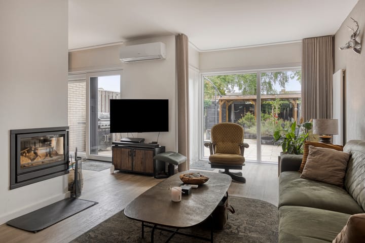 Foto 6 van Anna van Lintelolaan 4