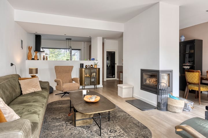 Foto 8 van Anna van Lintelolaan 4