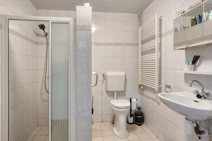 Foto 17 van Anna van Lintelolaan 4