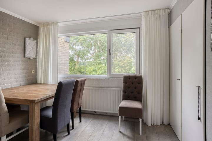 Foto 19 van Anna van Lintelolaan 4