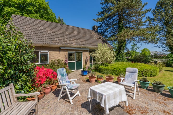 Foto 39 van Asserstraat 208