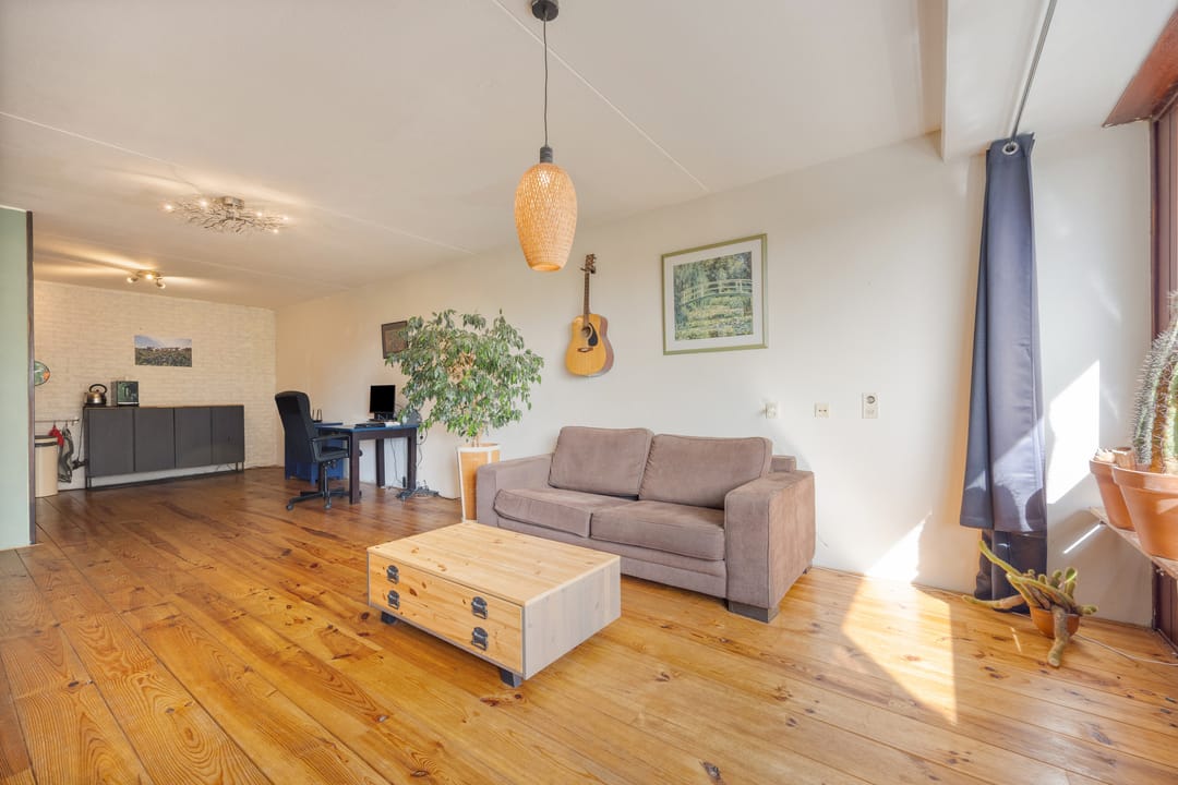 Photo 13 of Over de Vesten 49