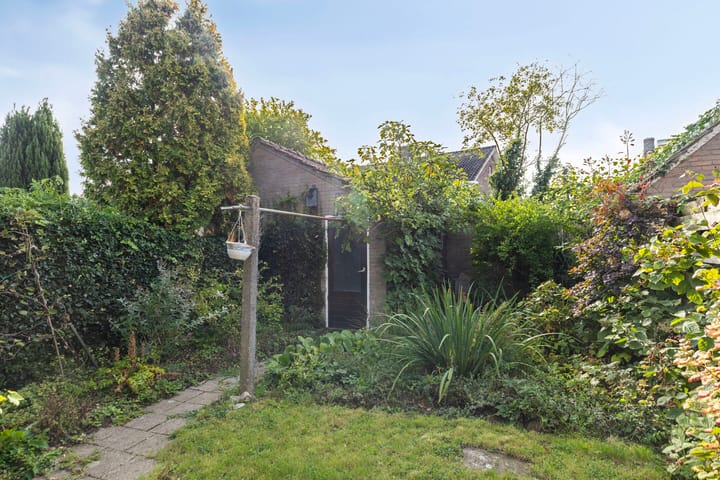 Photo 22 of Hemstraat 27