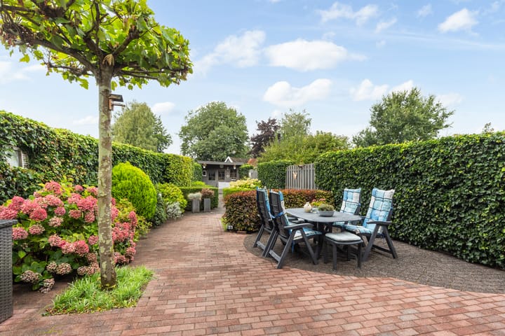 Photo 15 of 1e Wormenseweg 140