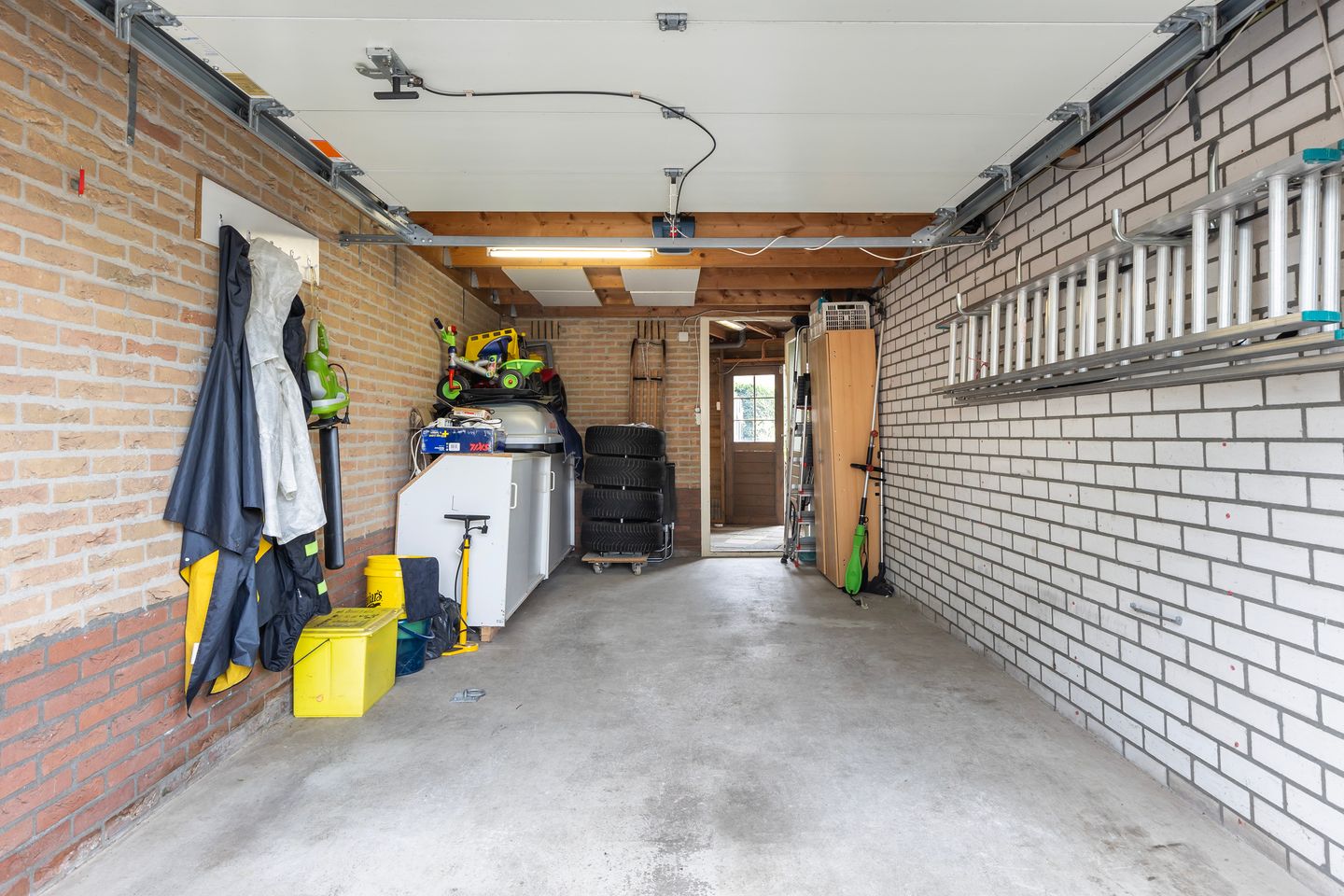 Foto 20 van 1e Wormenseweg 140