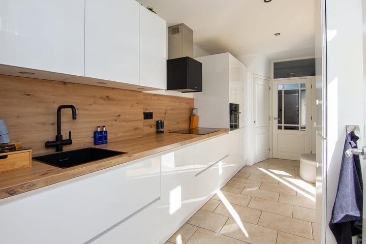 Photo 17 of Jan van Rietwijkstraat 12