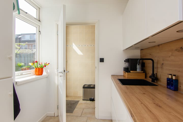 Photo 18 of Jan van Rietwijkstraat 12