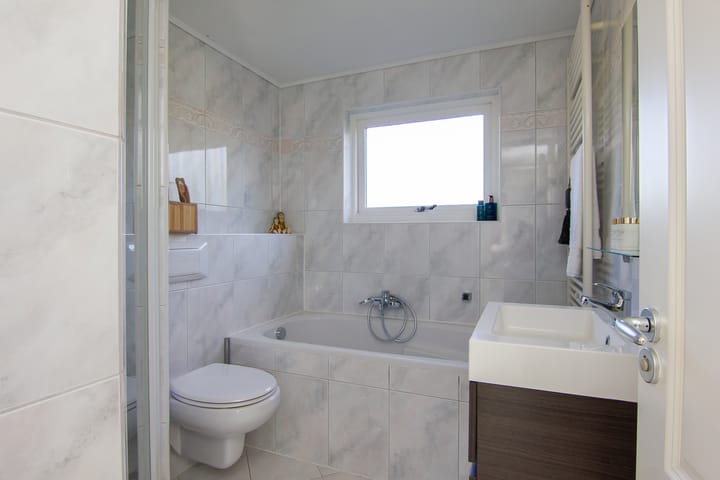 Photo 36 of Jan van Rietwijkstraat 12