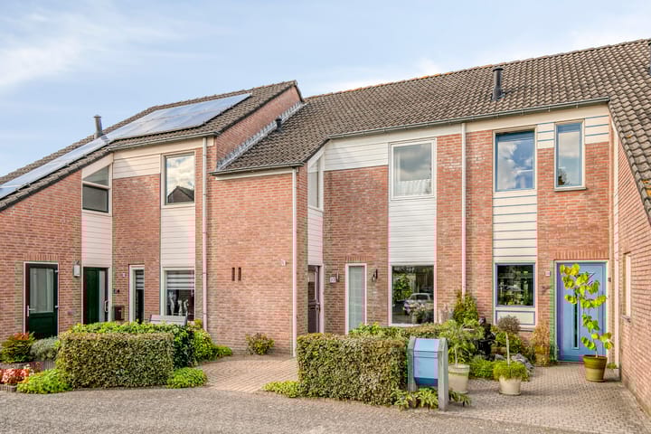 Photo 2 of Huisakker 37