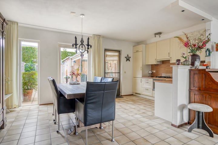 Photo 13 of Huisakker 37