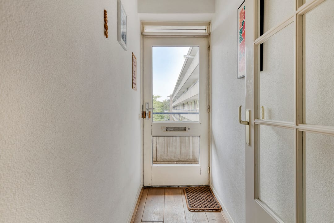 Photo 8 of Aert van Neslaan 422