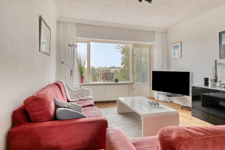 Photo 13 of Aert van Neslaan 422