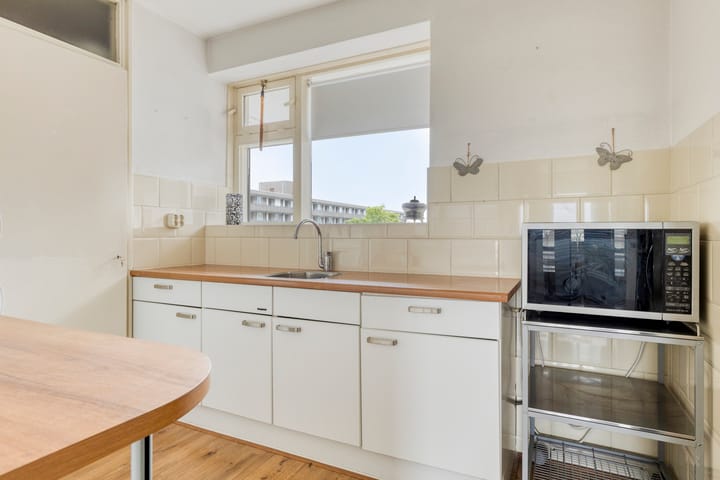 Photo 16 of Aert van Neslaan 422