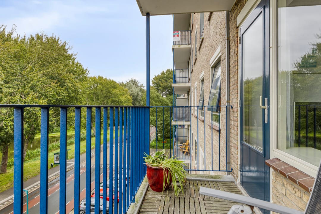 Photo 26 of Aert van Neslaan 422