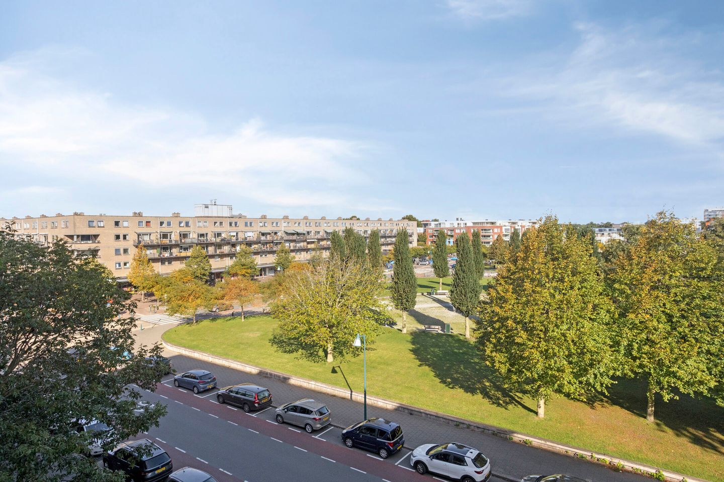 Photo 34 of Aert van Neslaan 422