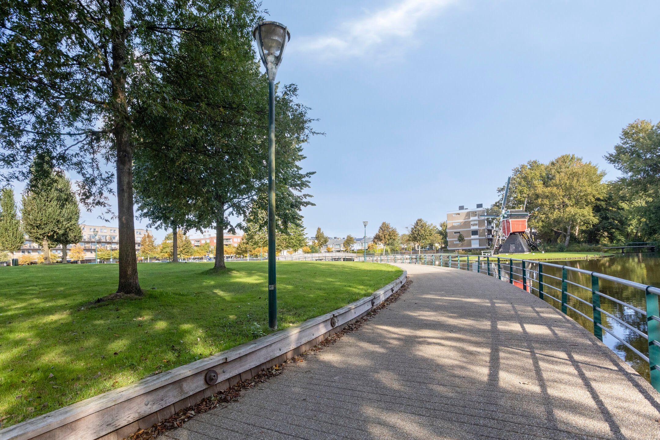 Photo 36 of Aert van Neslaan 422