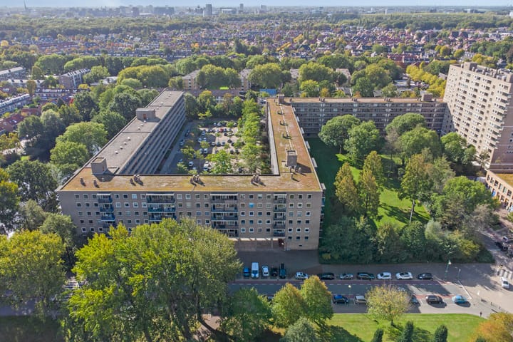 Photo 40 of Aert van Neslaan 422