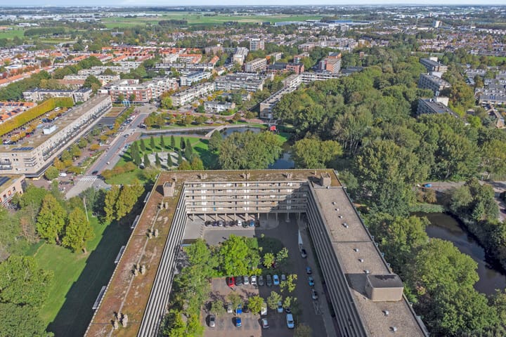 Photo 41 of Aert van Neslaan 422