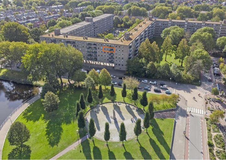 Photo 45 of Aert van Neslaan 422