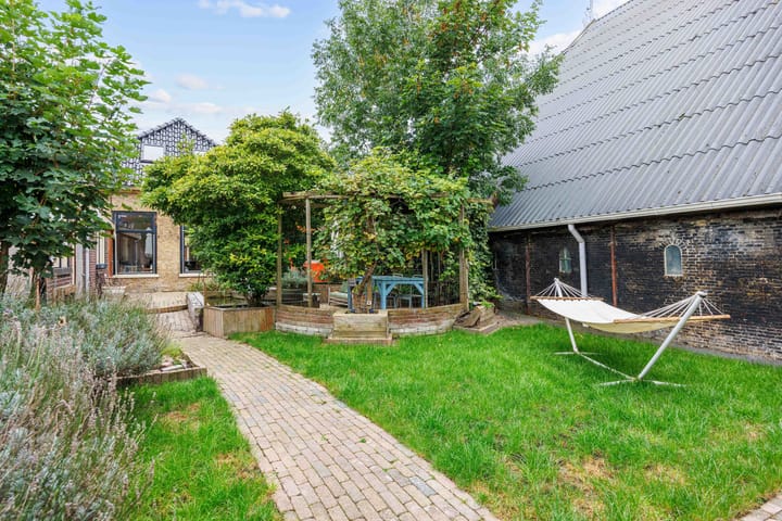 Foto 60 van Ferniawei 10