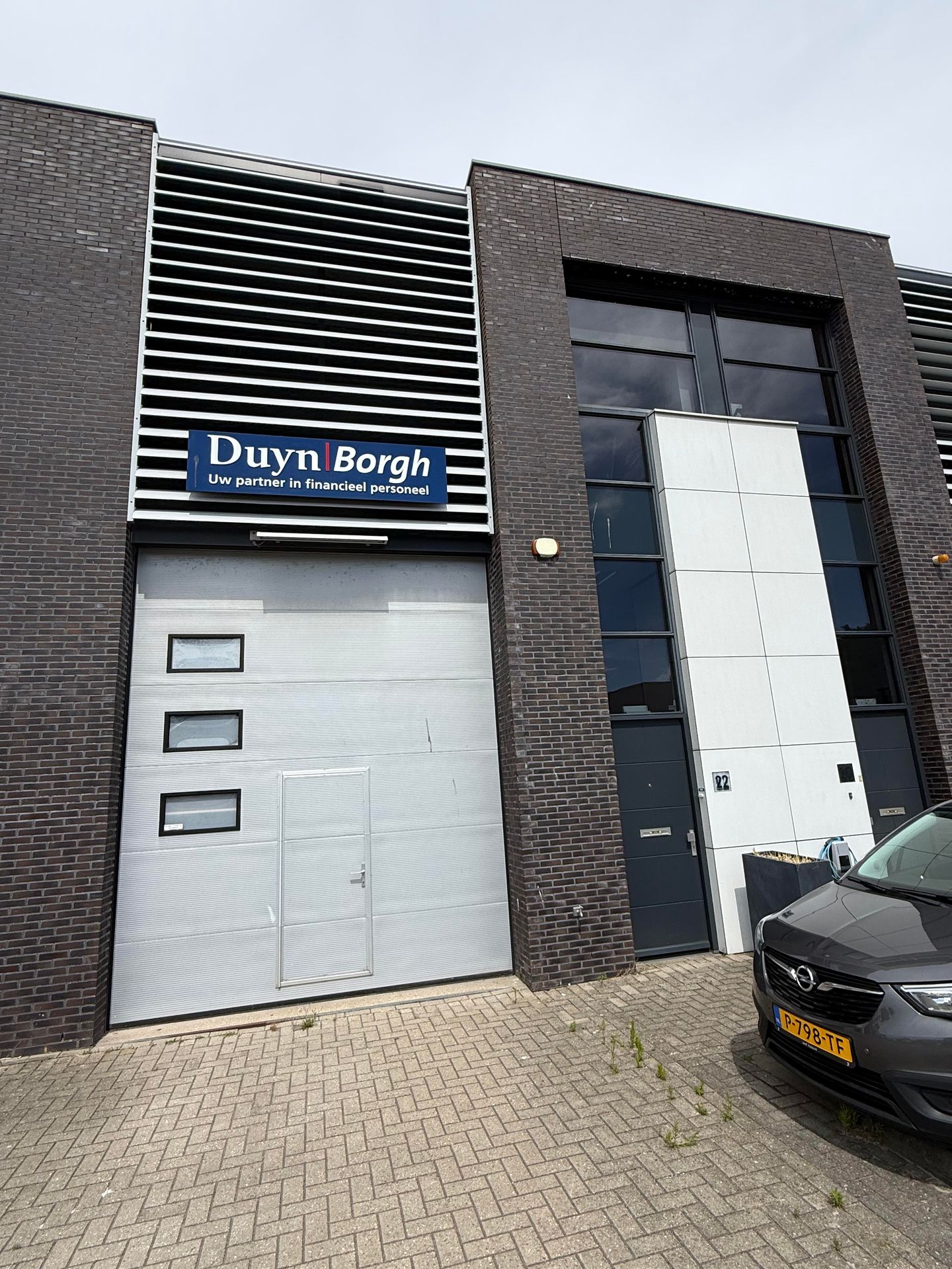 Bekijk foto 1 van Vennestraat 22