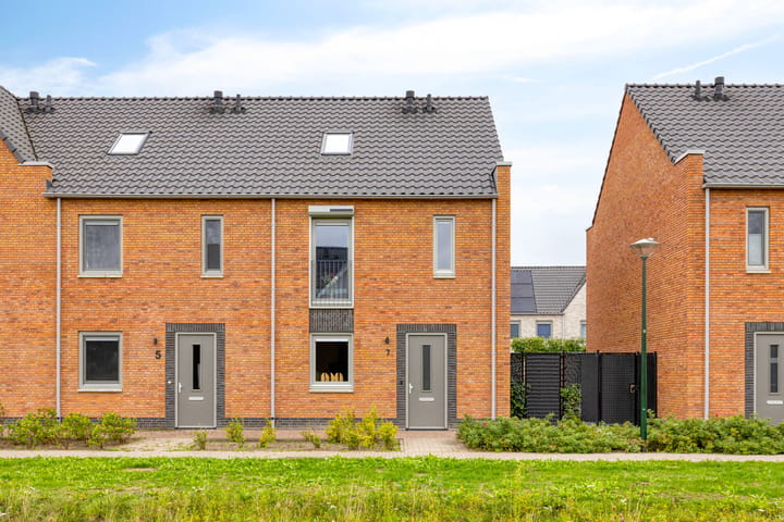 Foto 26 van Wethouder Van Dijkstraat 7