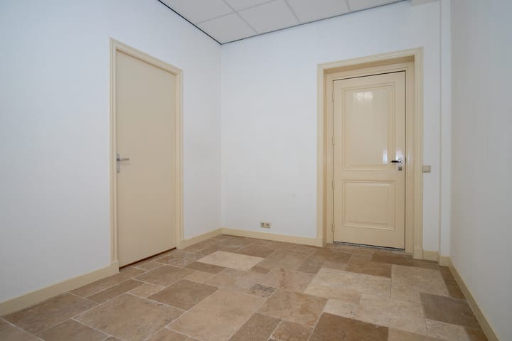 Foto 12 van Voorstraat 31-A