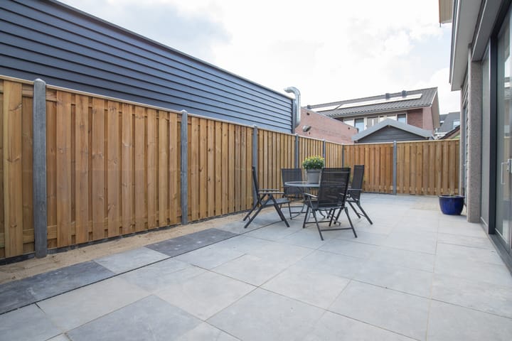 Foto 28 van Voorstraat 31-A