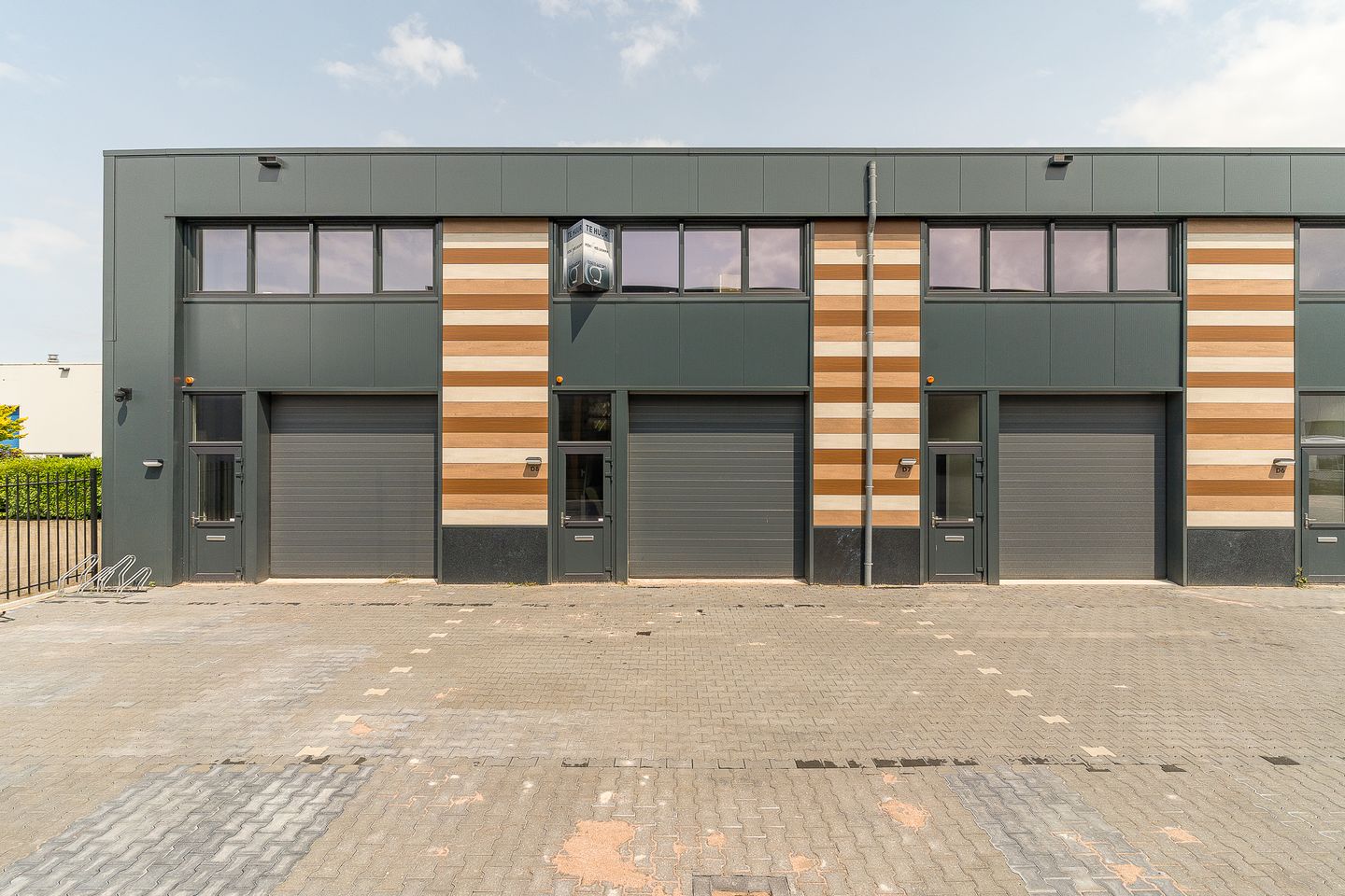 Bekijk foto 1 van Marconiweg 18-d0008