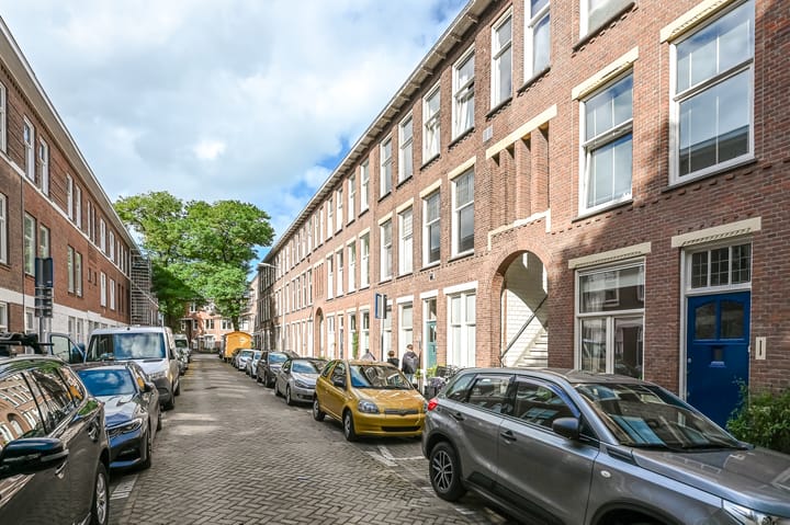 Photo 42 of Beukstraat 67