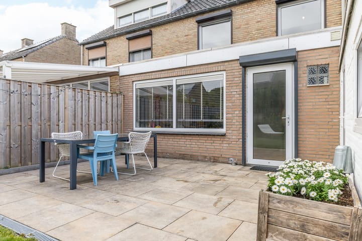 Foto 34 van Pastoor Verbeekstraat 12